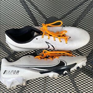 Nike Vapor Men's White and Black Soccer Cleats